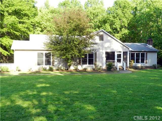 708 Houston Dr, Monroe, NC 28110
