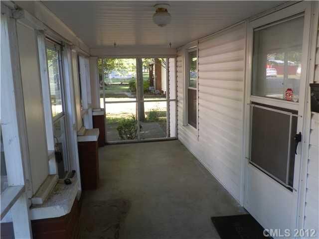 1006 Mabel Ave, Kannapolis, NC 28083