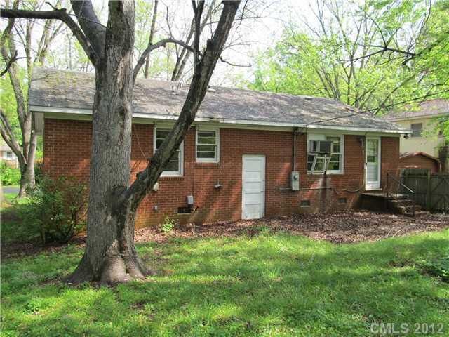 4455 Ridge Valley Dr, Charlotte, NC 28208