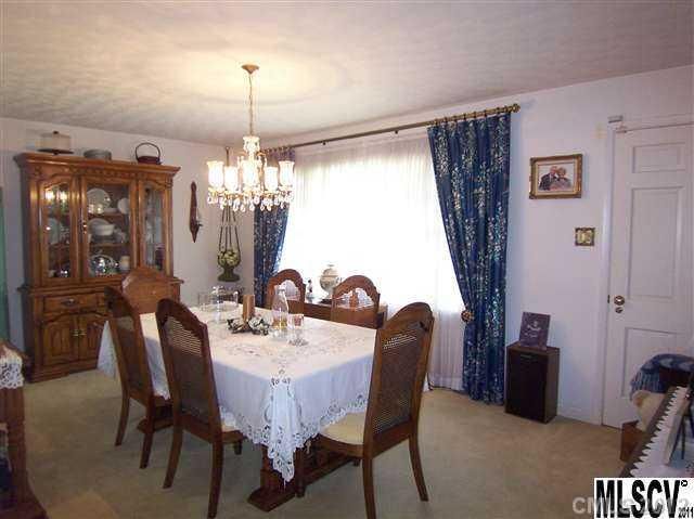 146 NW 25th Ave, Hickory, NC 28601