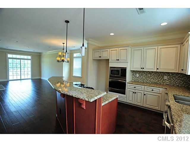 731 Amalfi Dr #81, Davidson, NC 28036
