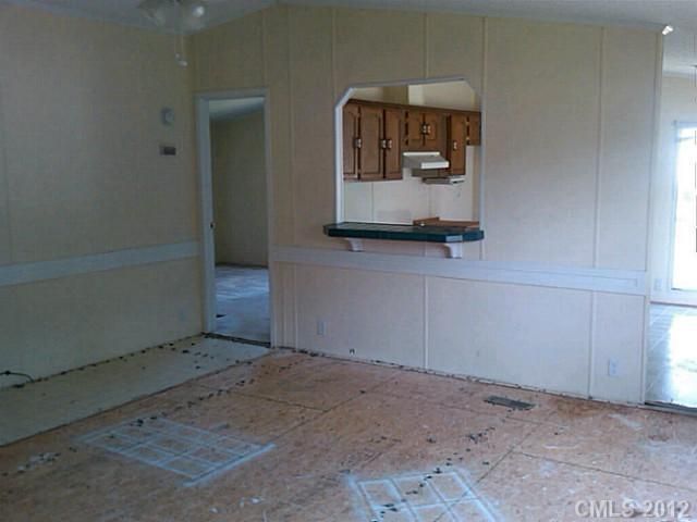 218 Kem Ln, Mount Holly, NC 28120