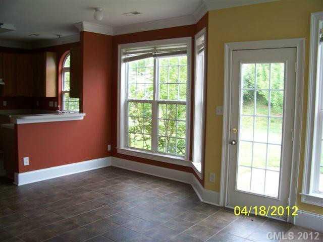 9923 Brawley Ln, Charlotte, NC 28215