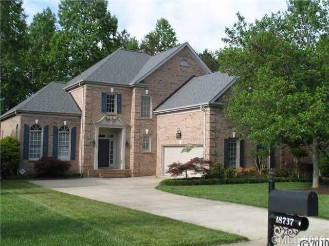 18737 Dembridge Dr, Davidson, NC 28036
