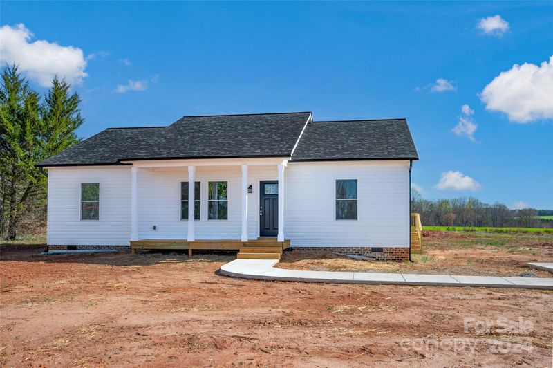 980 Tabor Rd, Olin, NC 28660