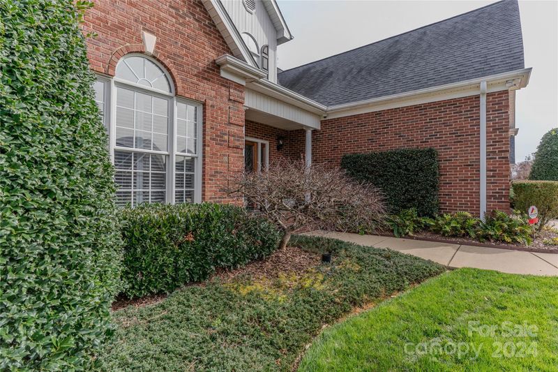 2954 Heritage Commons Ln, Gastonia, NC 28054