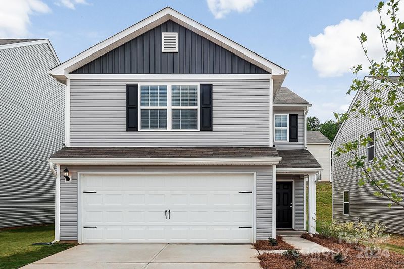 6120 Lowe Ln, Charlotte, NC 28214