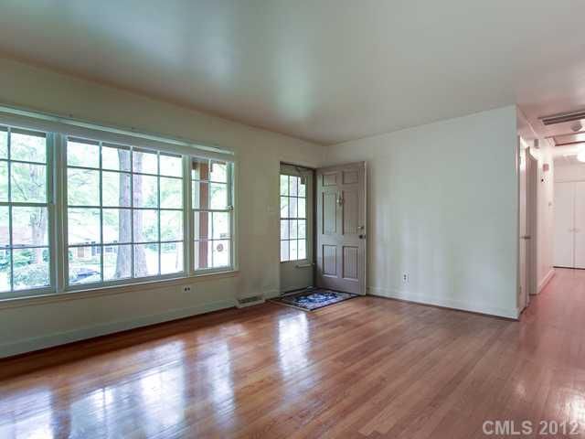 7216 Brynhurst Dr, Charlotte, NC 28210