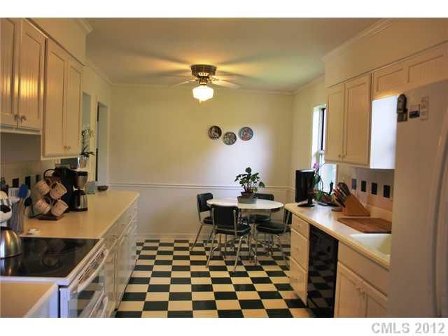 13701 Sledge Rd, Charlotte, NC 28278