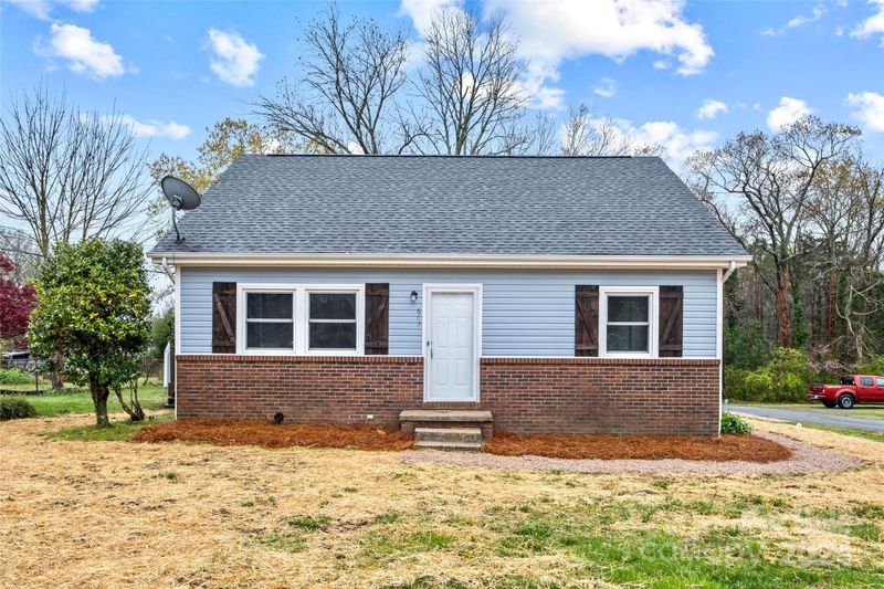 603 Doby St, Kannapolis, NC 28081
