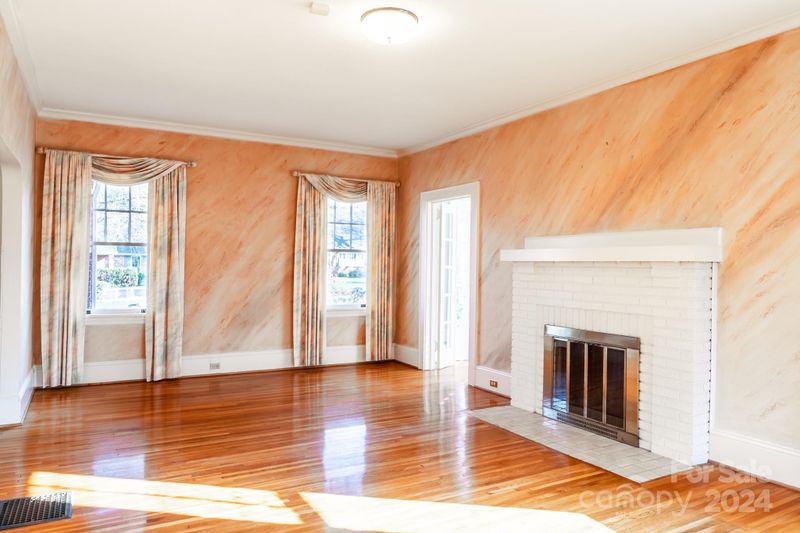 1318 Myrtle Ave, Charlotte, NC 28203
