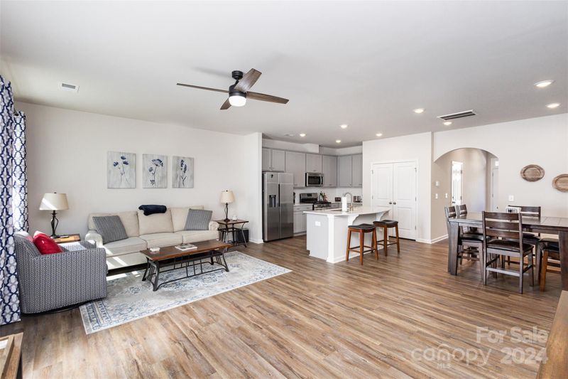 707 Still Oak Trl, Tega Cay, SC 29708