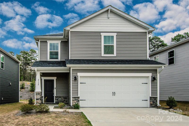 2132 Belterra Dr, Charlotte, NC 28216