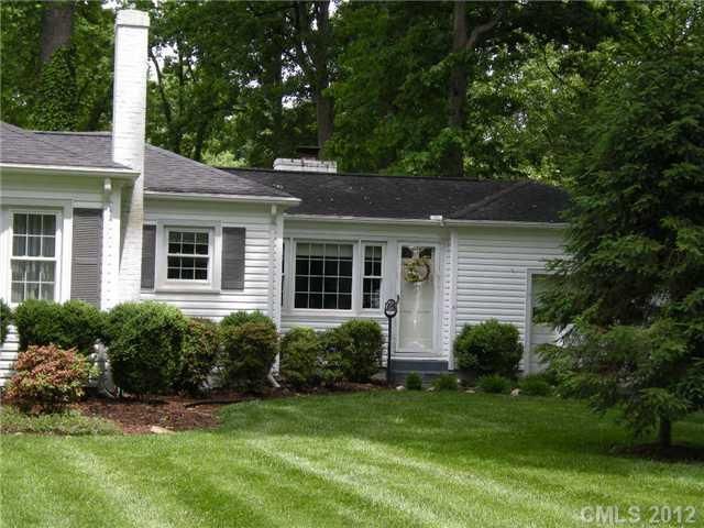 203 NE 8th St, Conover, NC 28613