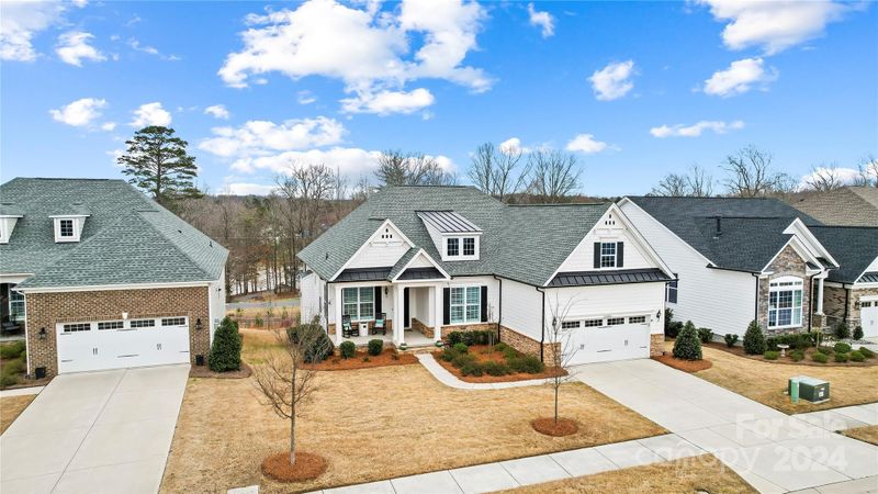 14016 Little Spring Ct, Charlotte, NC 28278