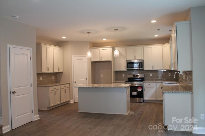 3923 Vann Sneed Rd, Marshville, NC 28103