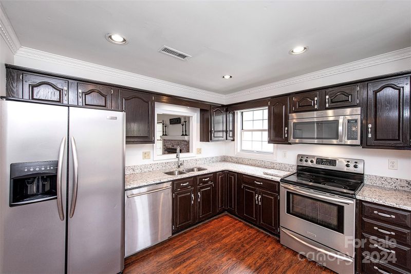 2922 Cherry Blossom Ct, Fort Mill, SC 29715