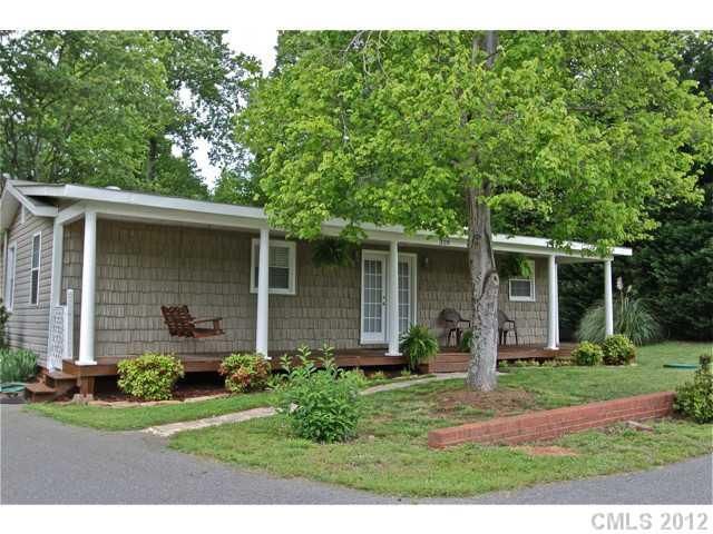 320 Duncan Rd, Gastonia, NC 28056