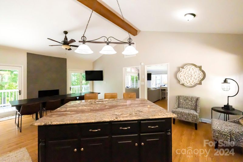 3906 Fox Rn, Denver, NC 28037