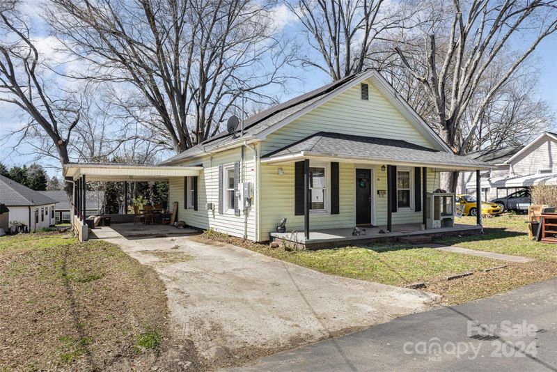 305 2nd St, Stanley, NC 28164