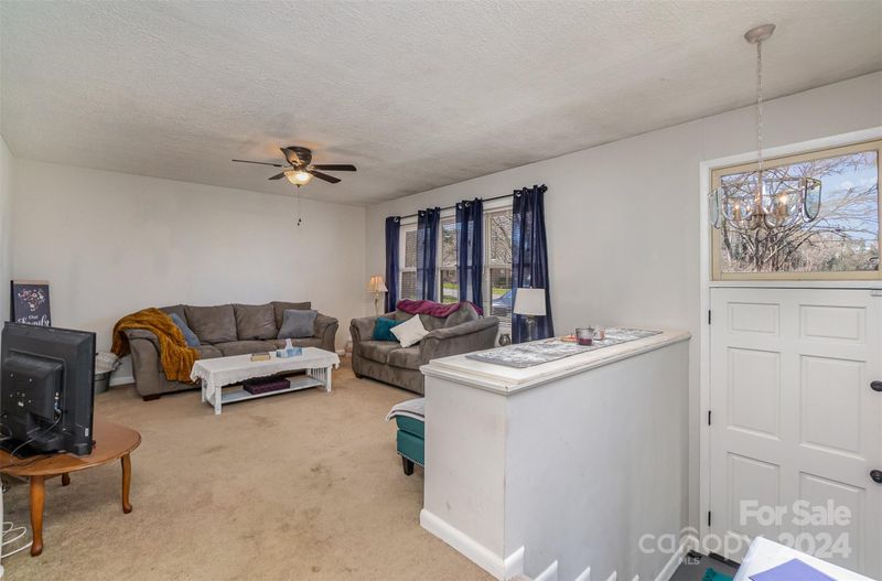 114 Forest Dr, Belmont, NC 28012