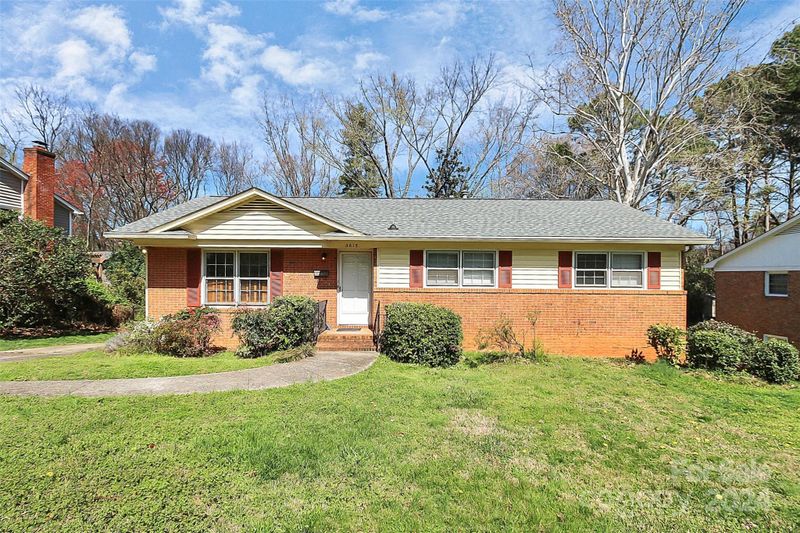 3615 Sulkirk Rd, Charlotte, NC 28210