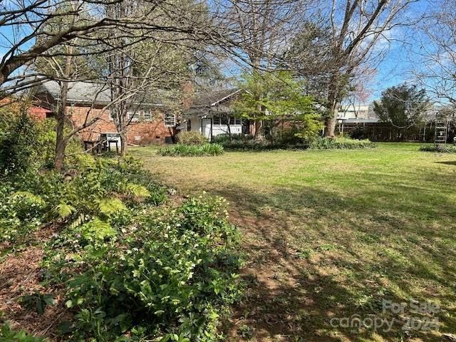 1420 Bevis Dr #5, Charlotte, NC 28209