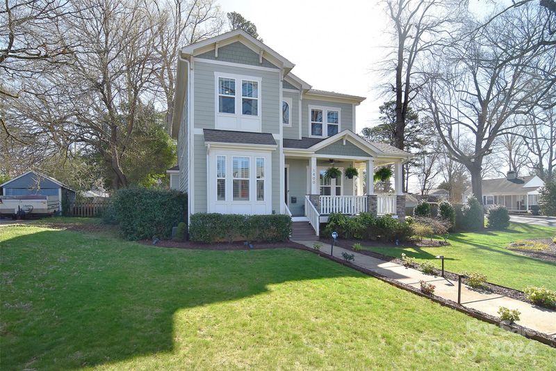 1400 Lyon Ct, Charlotte, NC 28205