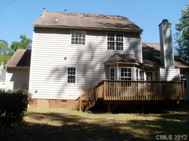 6303 Forest Pond Dr, Charlotte, NC 28262