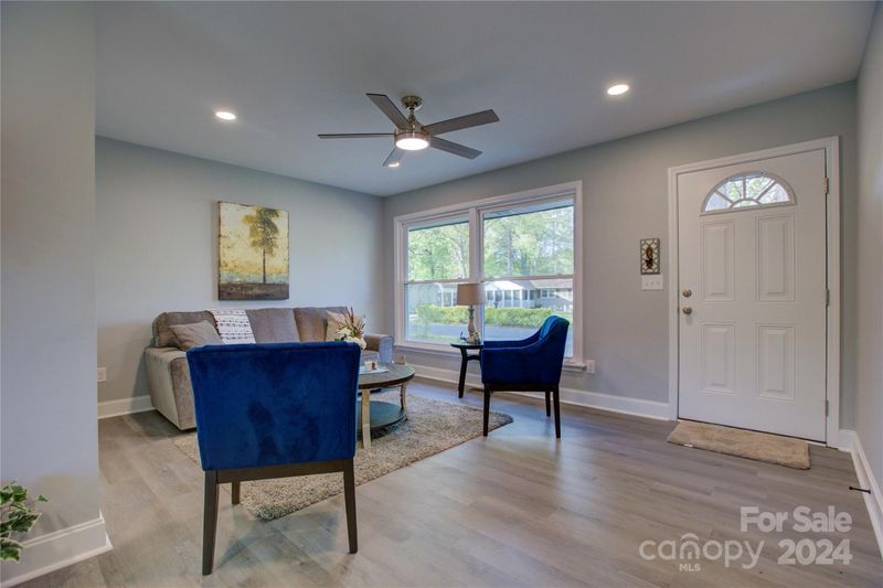 1101 Georgetown Dr, Charlotte, NC 28213