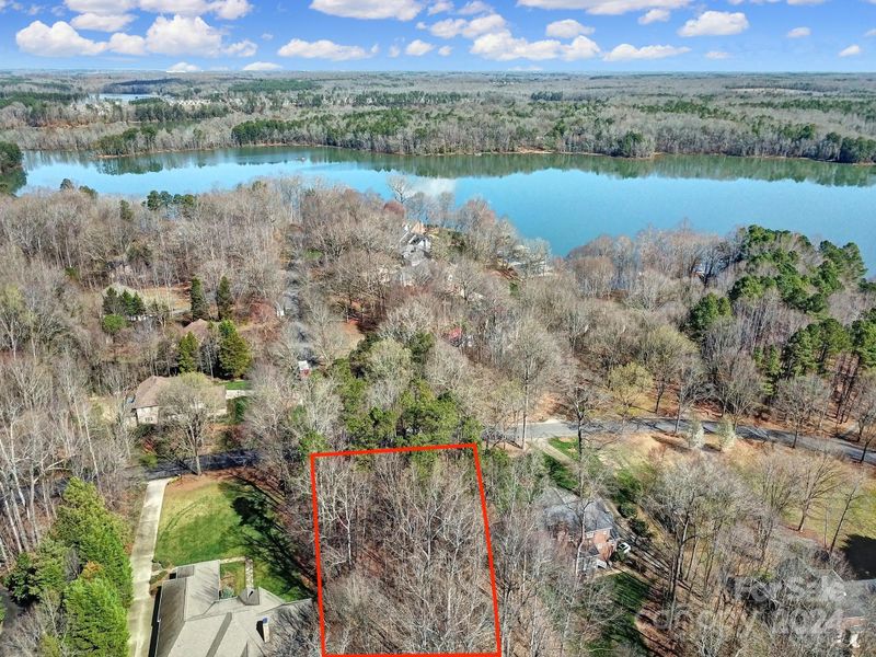 4820 Mountain Point Ln, Charlotte, NC 28216