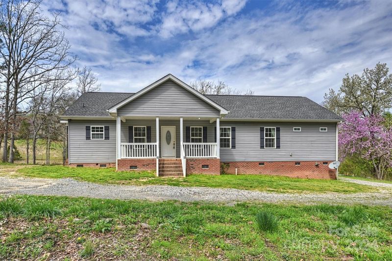 4088 Dee Dee Ln, Blackstock, SC 29014