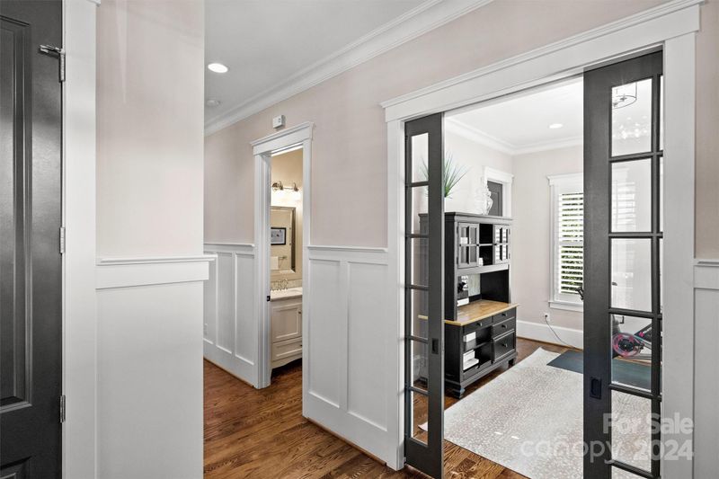 2501 Bay St, Charlotte, NC 28205