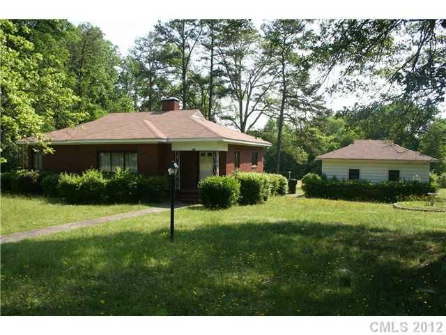 555 Peigler Ave, Concord, NC 28027