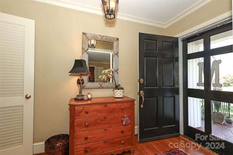 3240 Pendleton Ave, Charlotte, NC 28210