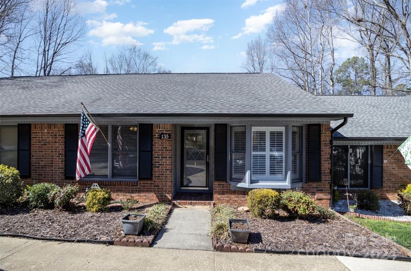 135 David Ct, Fort Mill, SC 29715