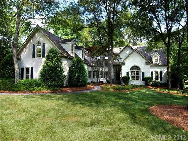5501 Sunningdale Dr, Charlotte, NC 28277
