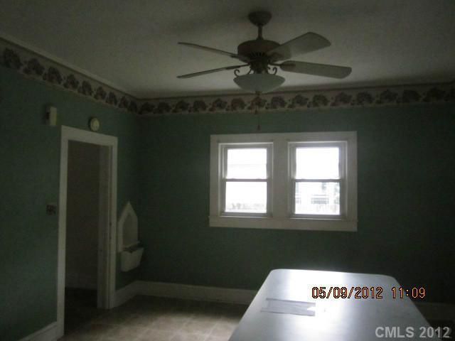 402 11th St, Kannapolis, NC 28083