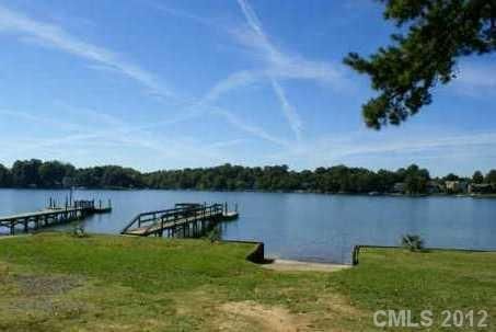 21401 Rio Oro Dr, Cornelius, NC 28031