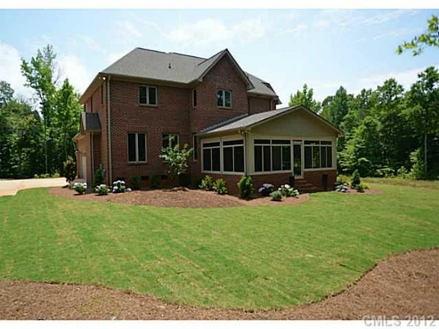 8721 Bishop Ln, Waxhaw, NC 28173