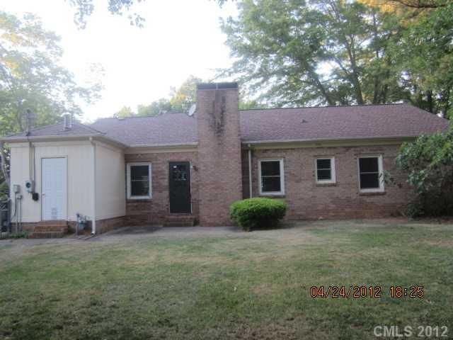 7101 Edgefield Ct, Matthews, NC 28104
