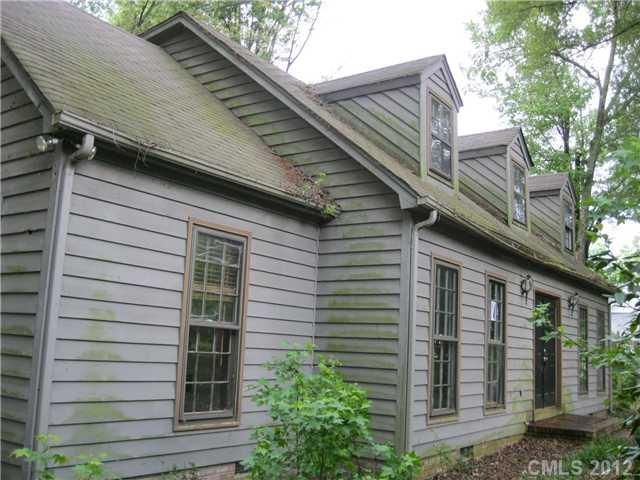 2913 Mckee Rd, Charlotte, NC 28270