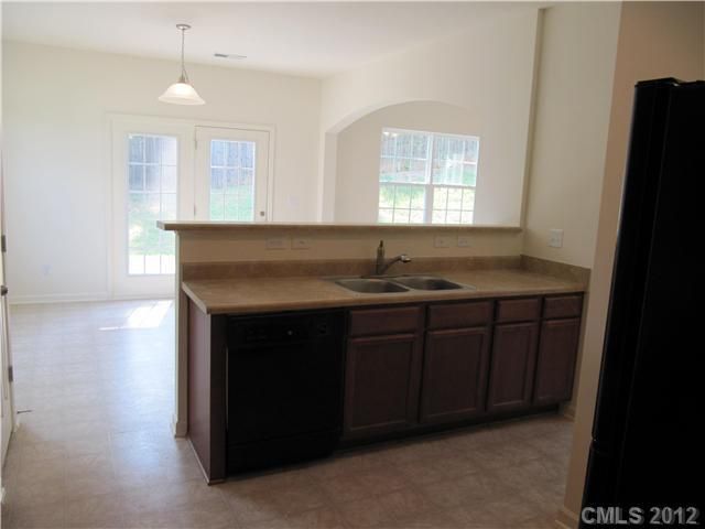 433 Laurel Fork Dr, Fort Mill, SC 29715