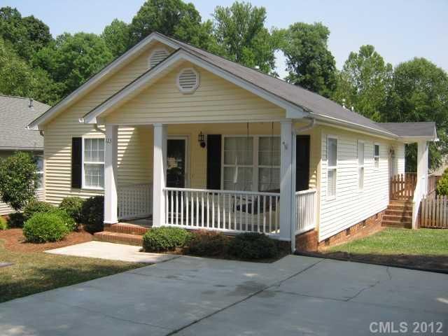 123 Pratt St, Belmont, NC 28012