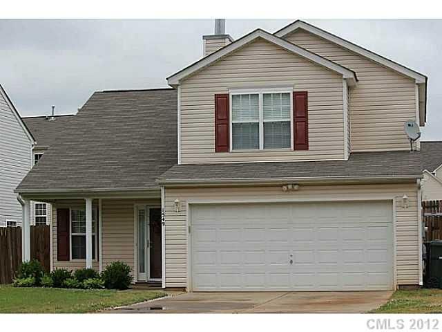 1549 Kindred Cir, Concord, NC 28027