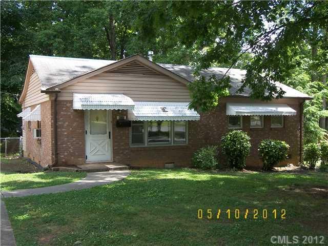 4015 Whipple Pl, Charlotte, NC 28215