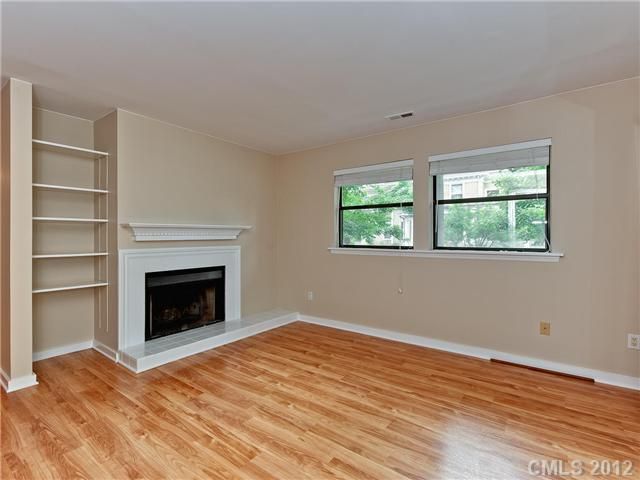 300 E Park Ave #14, Charlotte, NC 28203