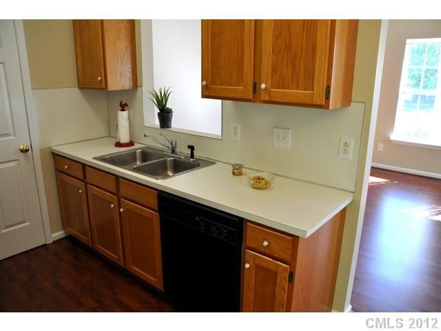5520 Burning Ridge Dr, Monroe, NC 28110