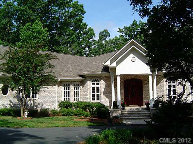 2626 Medlin Rd, Monroe, NC 28112