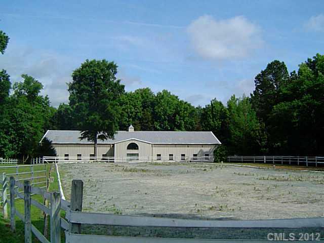 2626 Medlin Rd, Monroe, NC 28112
